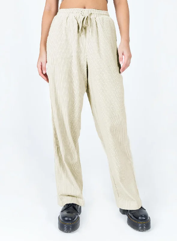 Fashion Essentials Nikita Cord Pant Cream