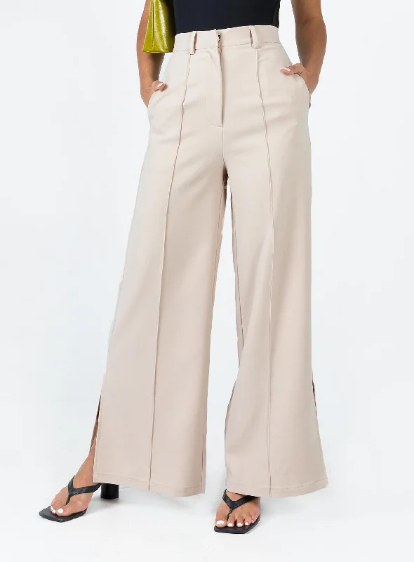 Chic Style, Always In Vogue Esmay Pants Cream