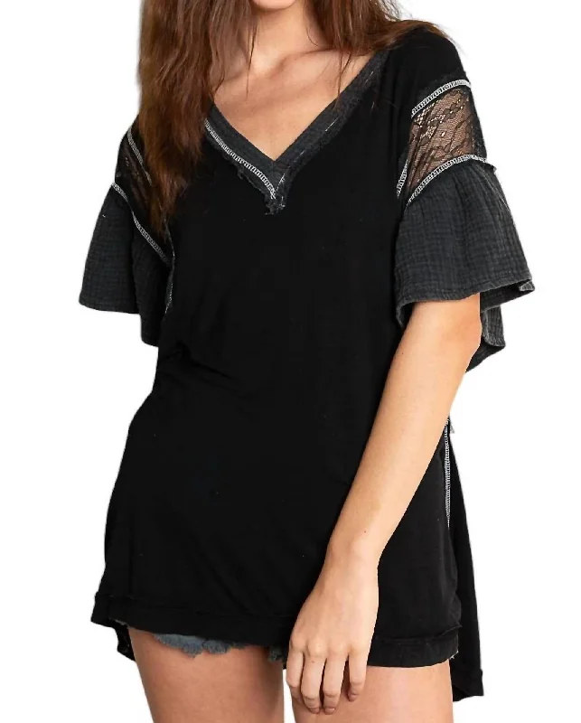 Quality Wear Lace Mix Oversized Tshirt In Black