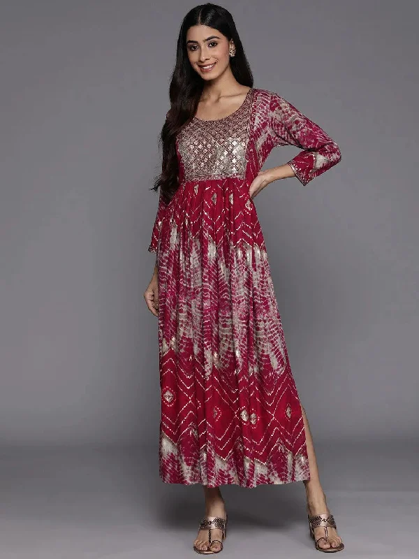 Forward Trendsetter Magenta Printed Fit and Flare Rayon Dress