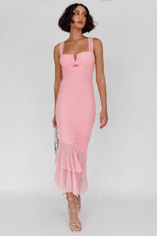 Relaxed Fit Women's Fashion Nadia Ruched Fishtail Maxi Dress Blush