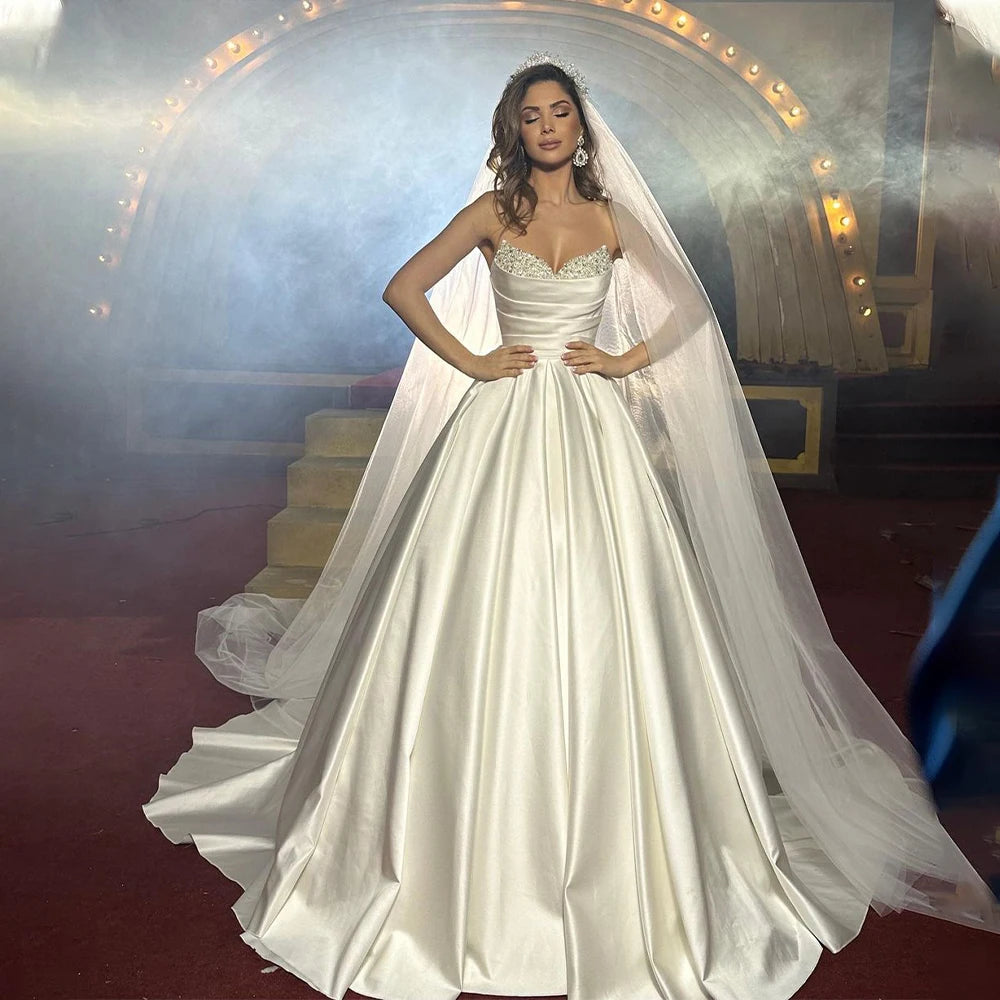 Women's Elegant Clothes Vintage Crystal Beaded Sweetheart Satin Ball Grown Wedding Dresses Boho Beach Bridal Grown Custom Made Women's Elegant Clothes Vintage Crystal Beaded Sweetheart Satin Ball Grown Wedding Dresses Boho Beach Bridal Grown Custom Made