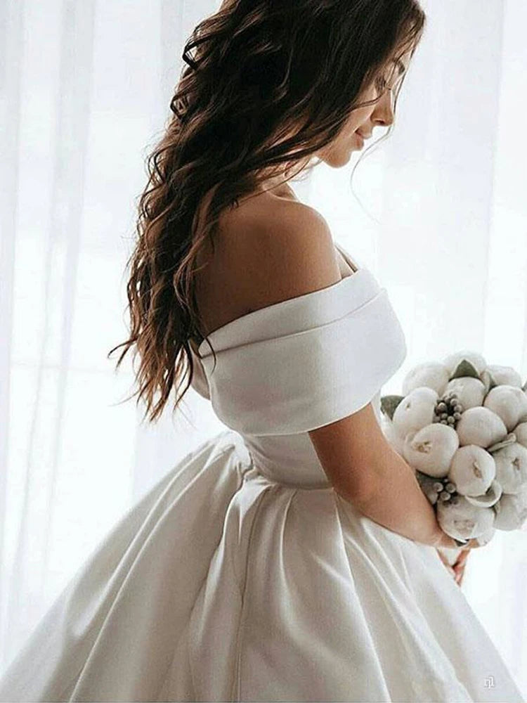 Fashion-Forward Women's Clothing Princess Wedding Dresses Satin Vintage Off The Shoulder Wedding Bride Dresses Long Train White Ivory Wedding Ball Gown Fashion-Forward Women's Clothing Princess Wedding Dresses Satin Vintage Off The Shoulder Wedding Bride Dresses Long Train White Ivory Wedding Ball Gown