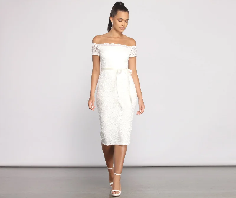 Women's Trendy Casual Clothes Paige Formal Off The Graceful Shoulder Scalloped Lace Dress Women's Trendy Casual Clothes Paige Formal Off The Graceful Shoulder Scalloped Lace Dress