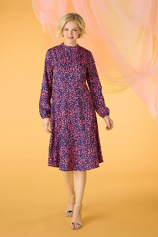 Trendy Aesthetics Leopard Print High Neck Tea Dress