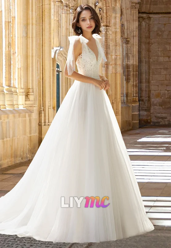Women's Clothing For Holiday Travel V-Neck Straps Lace Appliques Pleated A-Line Boho Wedding Dress Women's Clothing For Holiday Travel V-Neck Straps Lace Appliques Pleated A-Line Boho Wedding Dress
