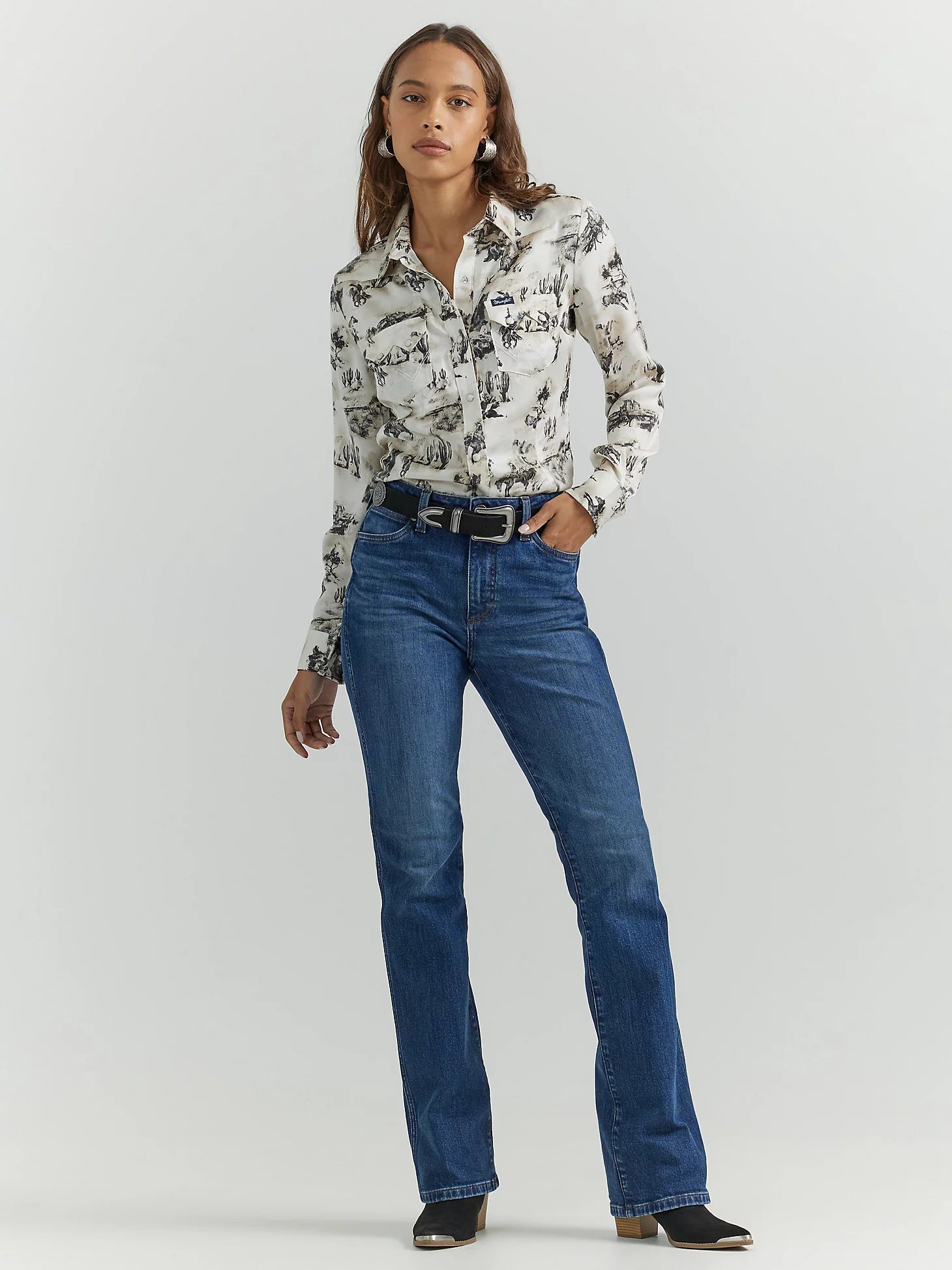 Browse Our Top Products Wrangler Women's Shirt/112353127