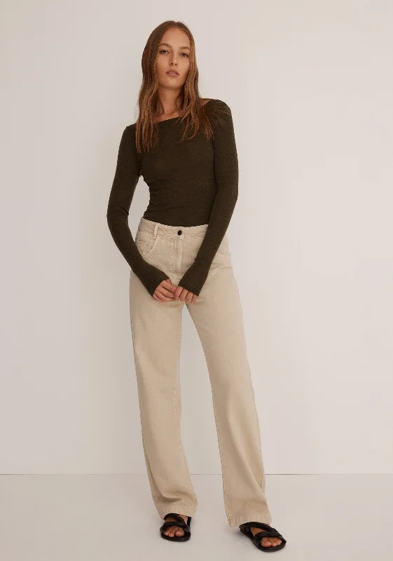 Evening Elegance Morri Merino Round Neck_Khaki