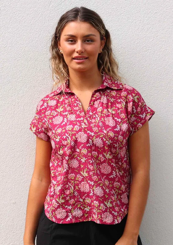 Laid-Back Fashion Offers Aria Top Cranberry