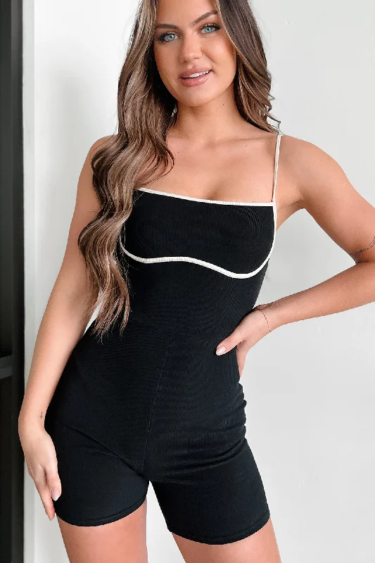 Relaxed Fashion Chic Alternative Ribbed Contrast Seam Romper (Black/Cream)