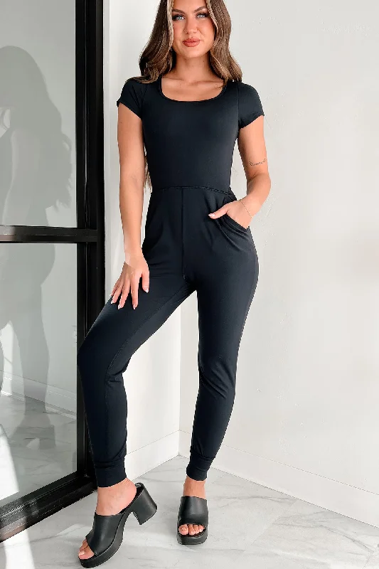 High Street Women's Fashion for Trendy Shoppers Healthy Living Jogger Active Jumpsuit (Black)