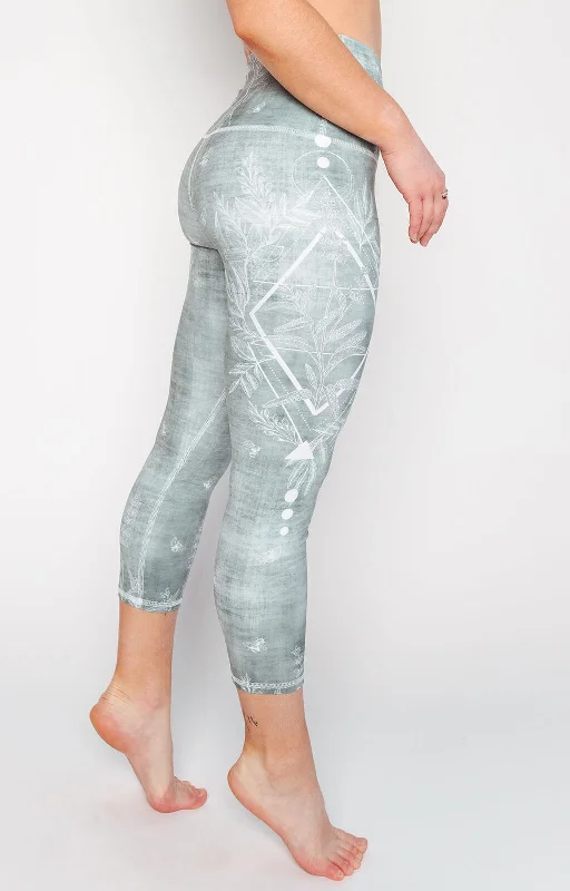 Festival Fashion Pure Sage Printed Yoga Crops